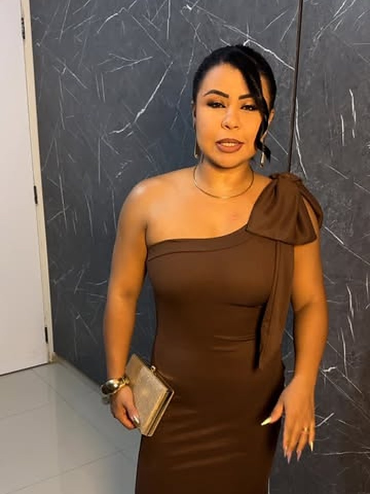 Vestido Laço Cacau, em outra pose